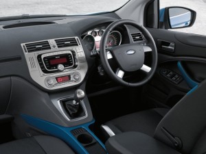 2012 Ford Kuga interior cockpit