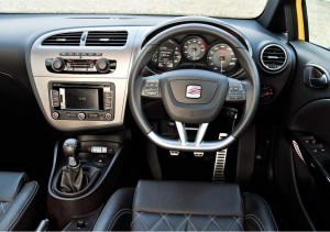 2012 Seat Leon Cupra R interior cockpit