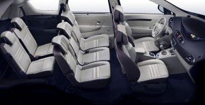 2012 Renault Grand Scenic Bose interior seats