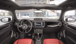 2012 Volkswagen Beetle interior