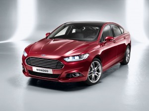 2013 Ford Mondeo exterior front