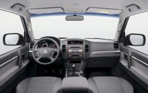 2012 Mitsubishi Pajero SWB interior cabin