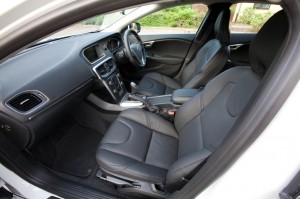 2012 Volvo V40 interior front seats