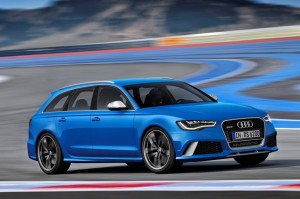 2013 Audi RS6 Avant exterior right side dynamic