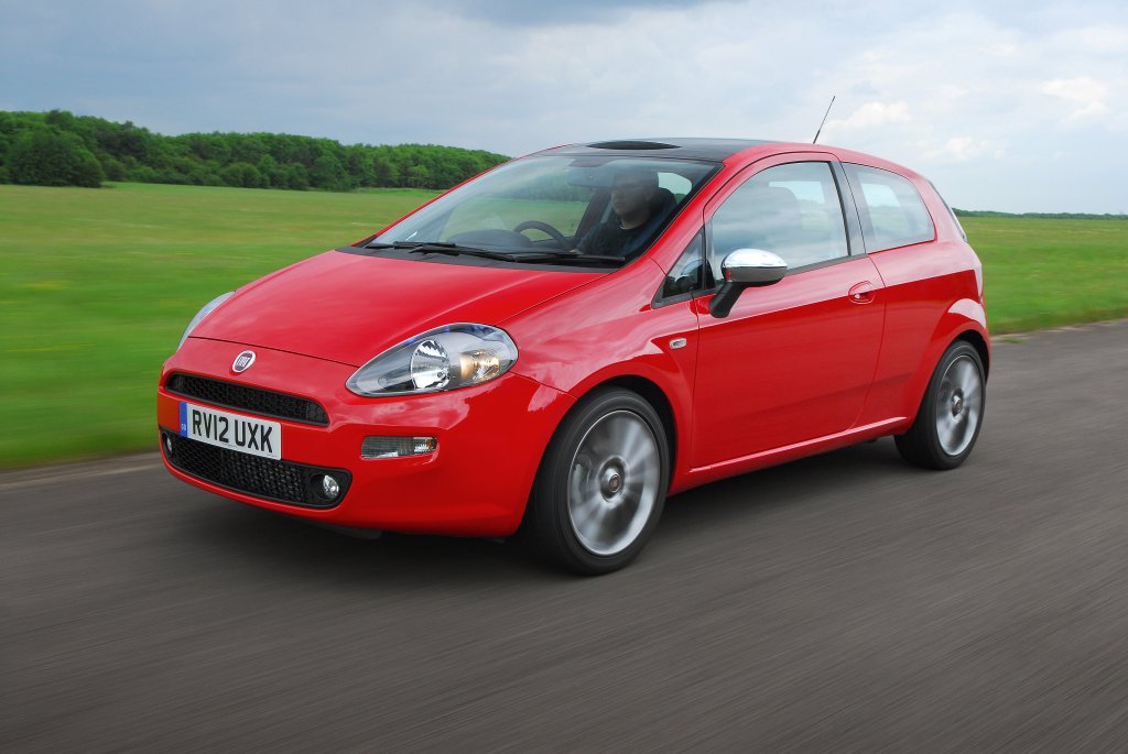 2013 Fiat Punto Review - Drive
