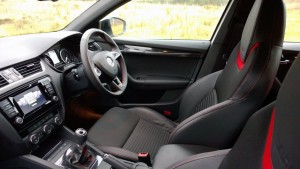 2013 Skoda Octavia Combi RS interior cockpit