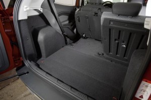 2014 Ford EcoSport interior boot