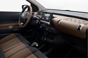 2014 Citroën C4 Cactus interior cockpit