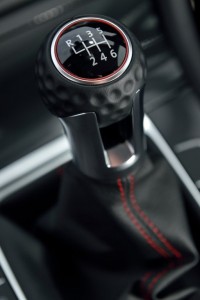 2014 Volkswagen Golf GTI Performance interior gearstick