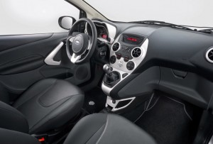 2014 Ford Ka interior cockpit