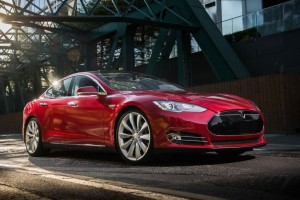 2014 Tesla Model S exterior front right static