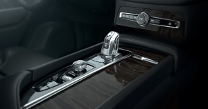 2014 Volvo XC90 interior crystal gear lever