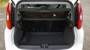 2013 Fiat Panda 4x4 interior boot