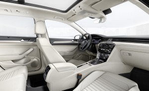 2015 Volkswagen Passat interior