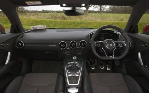 2015 Audi TT interior cockpit