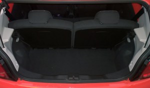 2014 Citroen C1 interior boot